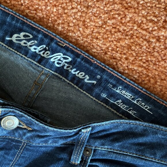 Eddie Bauer Slightly Curvy Bootcut Denim Jeans Size 12 Stretch Fit Medium Wash - Picture 7 of 11